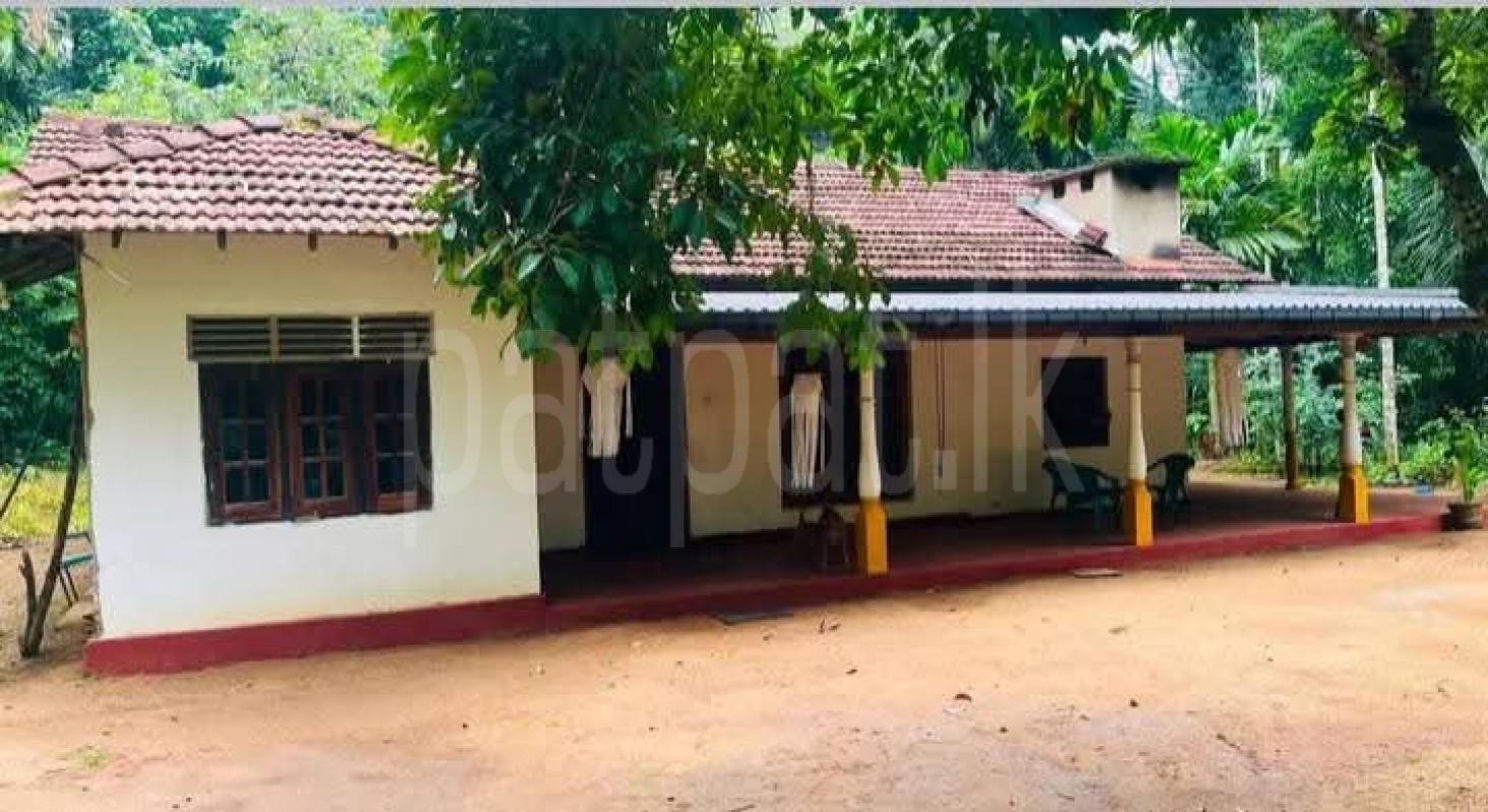 House for Sale in Polgahawela