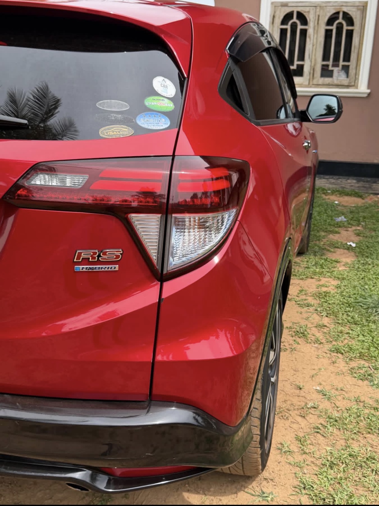 Honda Vezel 2016 - Used SUV sale in Sri Lanka - patpat.lk