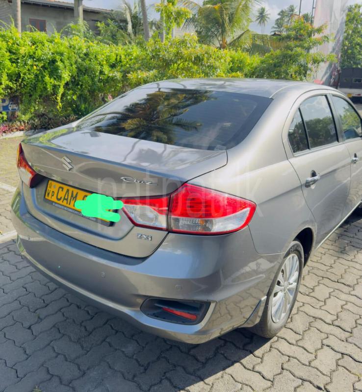Suzuki Ciaz 2015 - பயன்படுத்தப்பட்டது கார் sale in Sri Lanka - patpat.lk