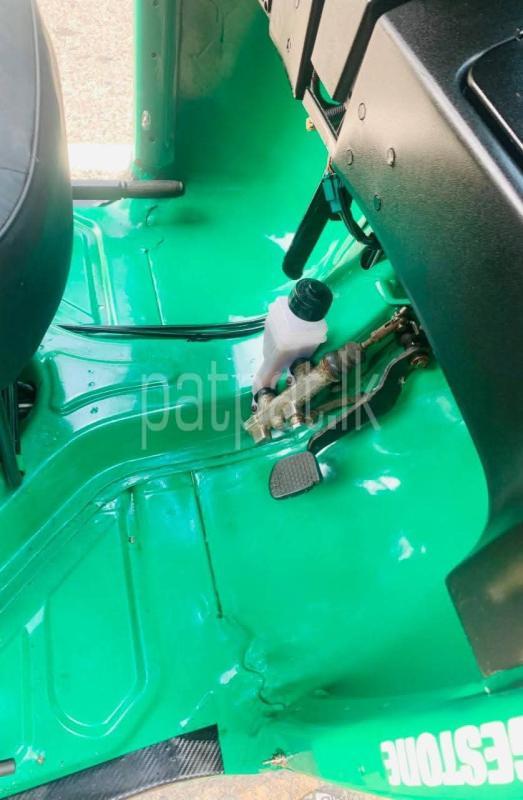 Advertisement image 6