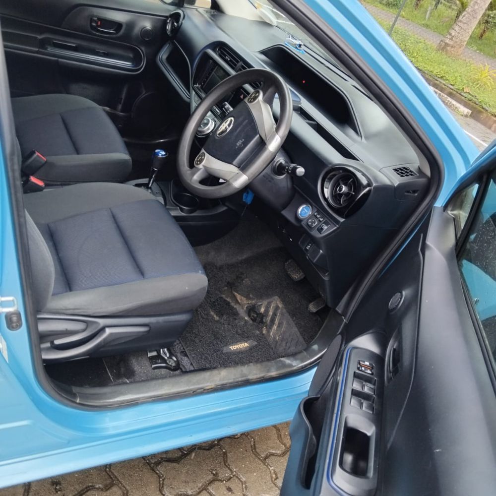 Toyota Aqua 2015 - Used Car sale in Sri Lanka - patpat.lk