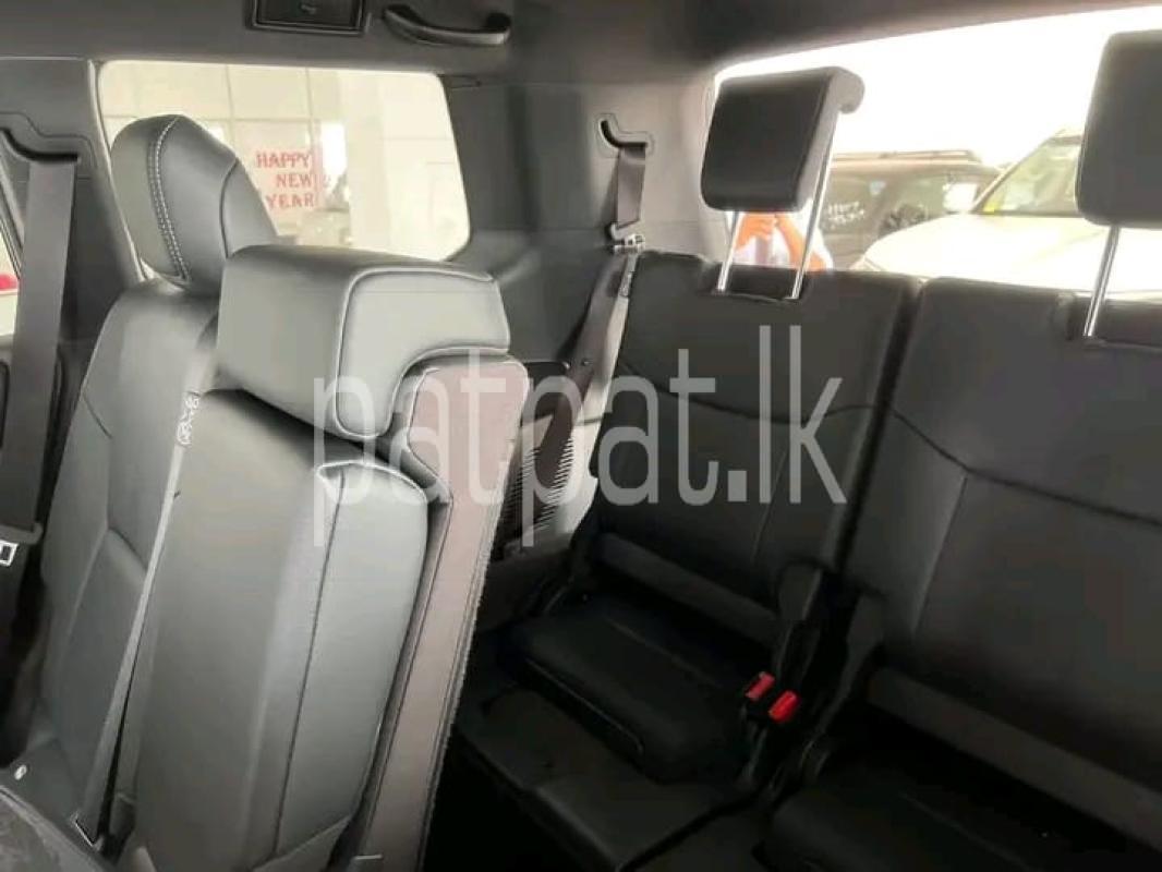 Advertisement image 6