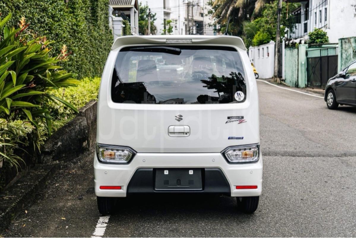 Advertisement image 3