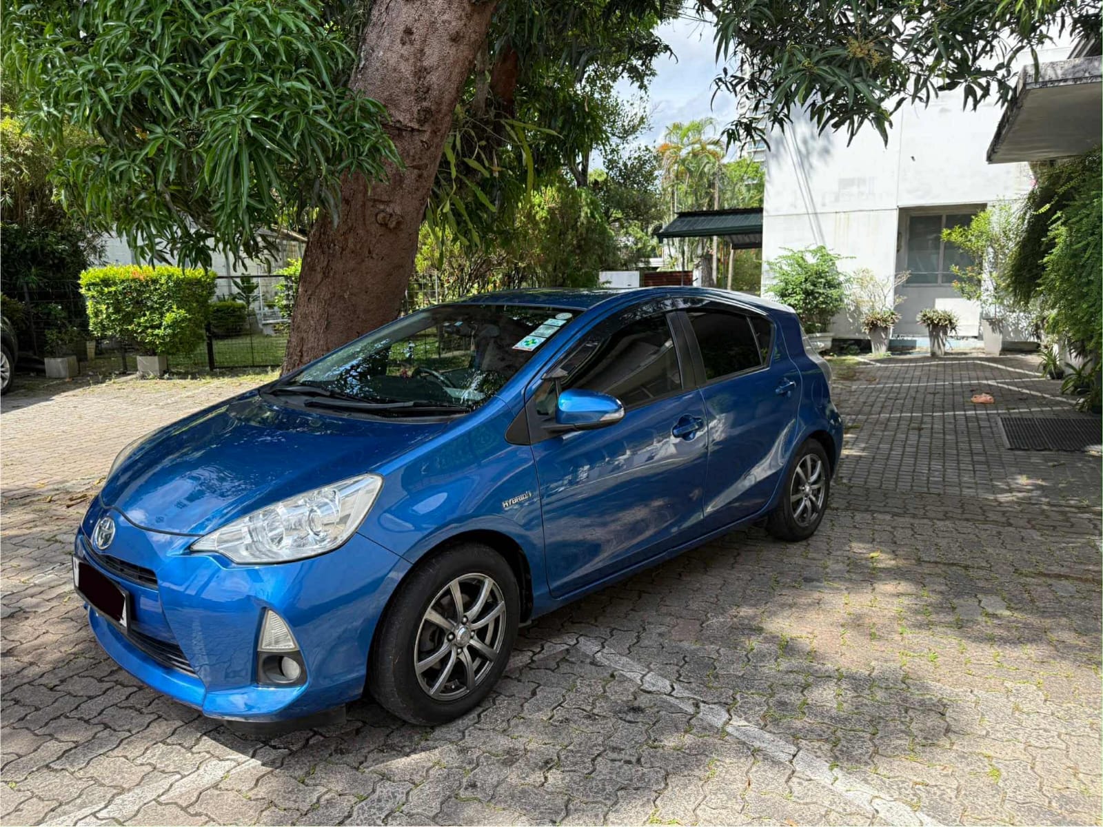 Toyota Aqua 2013 - Used Car sale in Sri Lanka - patpat.lk