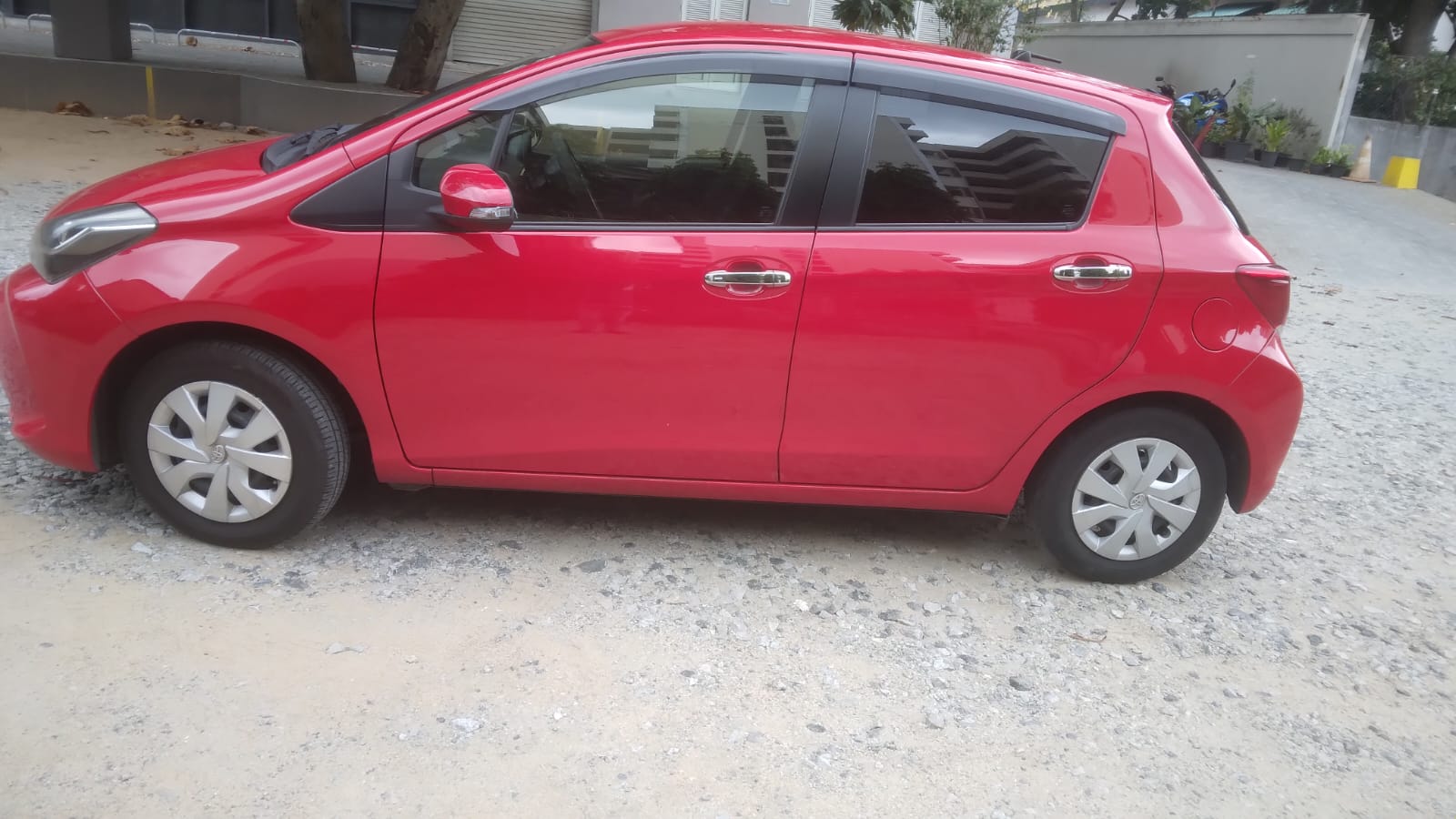Toyota Vitz 2016 - Used Car sale in Sri Lanka - patpat.lk