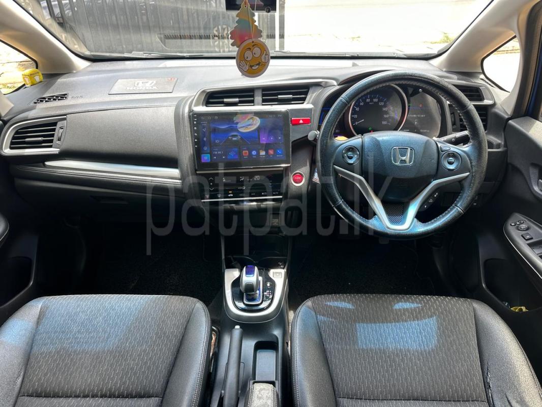Honda Fit 2013 - பயன்படுத்தப்பட்டது கார் sale in Sri Lanka - patpat.lk