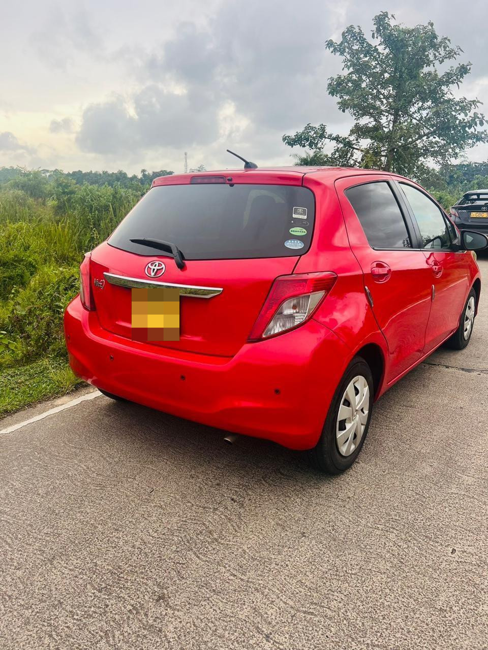 Toyota Vitz 2012 - භාවිතා කරන ලද කාර් sale in Sri Lanka - patpat.lk