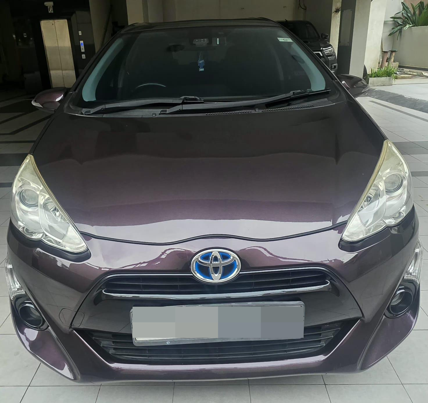 Toyota Aqua 2016 - பயன்படுத்தப்பட்டது கார் sale in Sri Lanka - patpat.lk