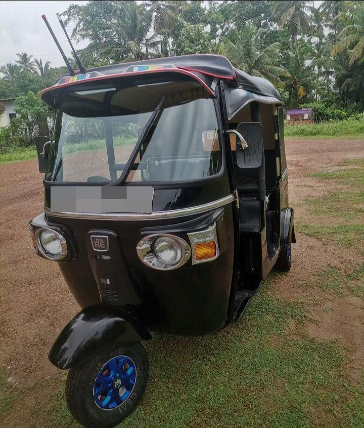 Bajaj 4 stroke 2009 - Used Three wheeler sale in Sri Lanka - patpat.lk