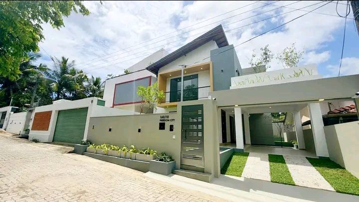 House for Sale in Kesbewa ads-image-1