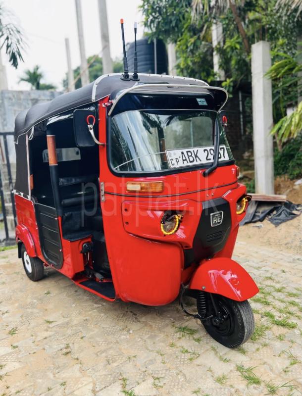 Bajaj Three Wheel 2016 - භාවිතා කරන ලද ත්‍රිරෝද රථය sale in Sri Lanka - patpat.lk