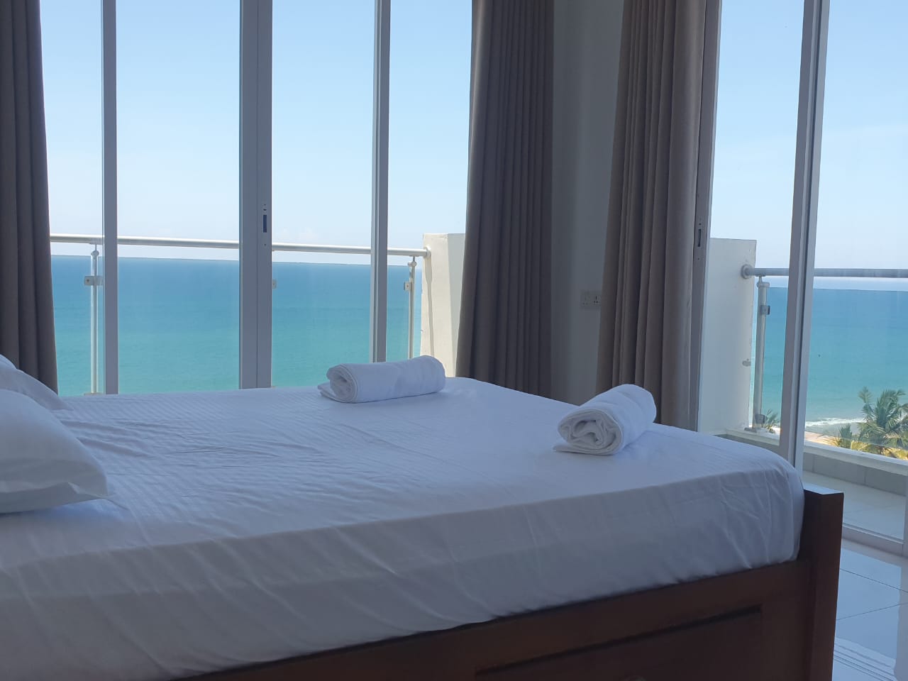 Luxury Apartment for Sale in Mount Lavinia