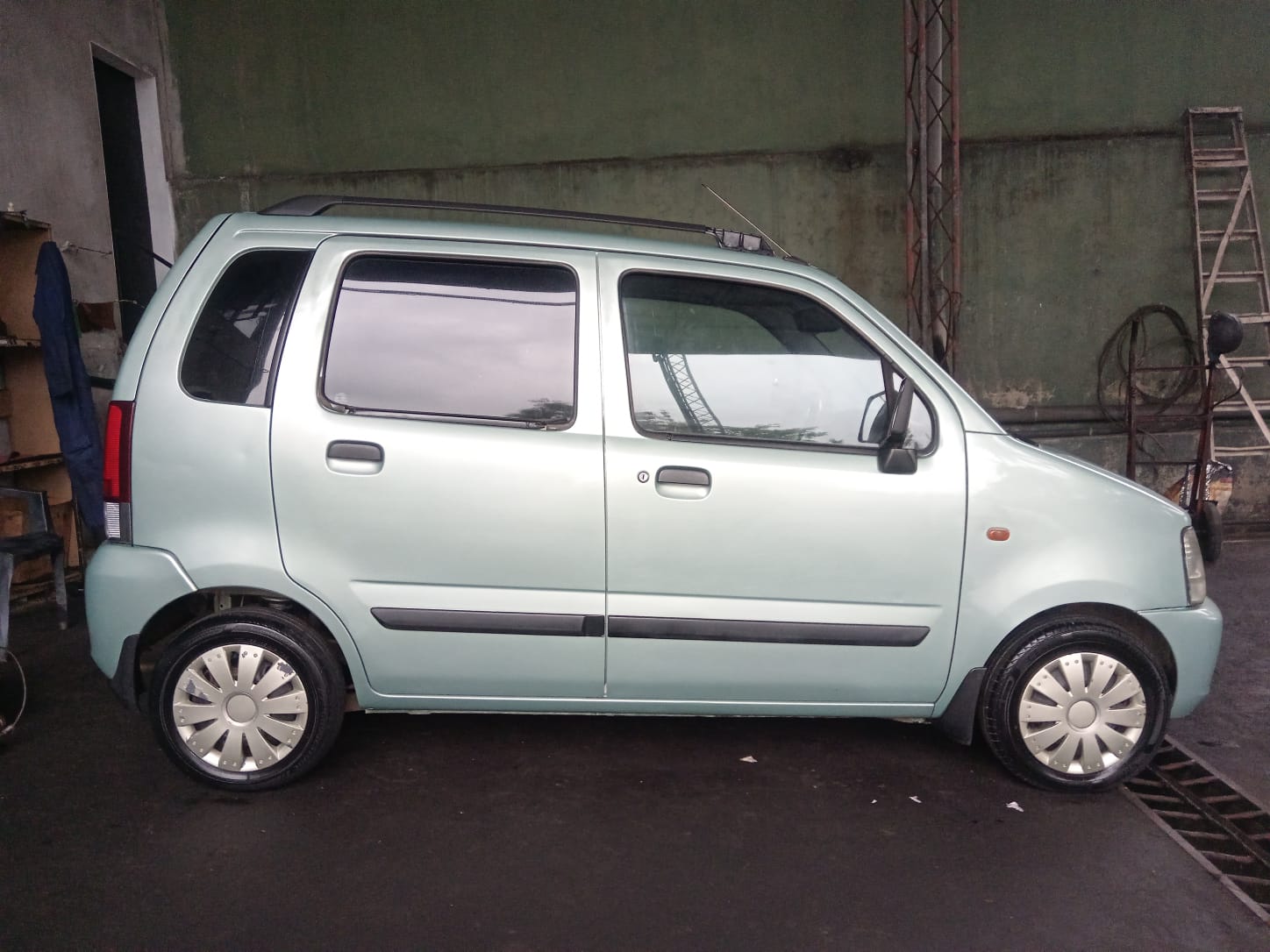 Suzuki Wagon R 2004 - භාවිතා කරන ලද කාර් sale in Sri Lanka - patpat.lk