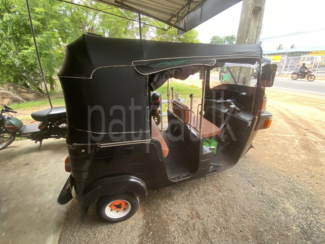 Bajaj Three Wheel 2013 - Used Three wheeler sale in Sri Lanka - patpat.lk