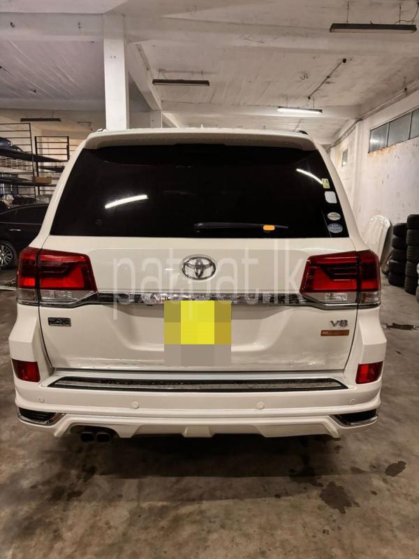 Toyota Land Cruiser 2010 - Used SUV sale in Sri Lanka - patpat.lk