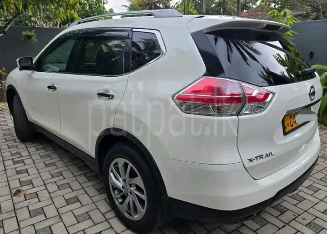 Advertisement image 4