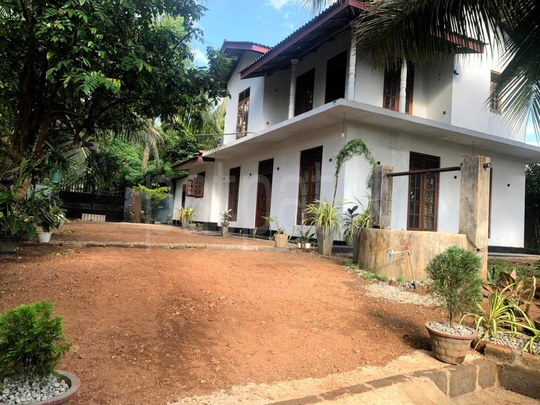 House for Rent in Nittambuwa ads-image-1