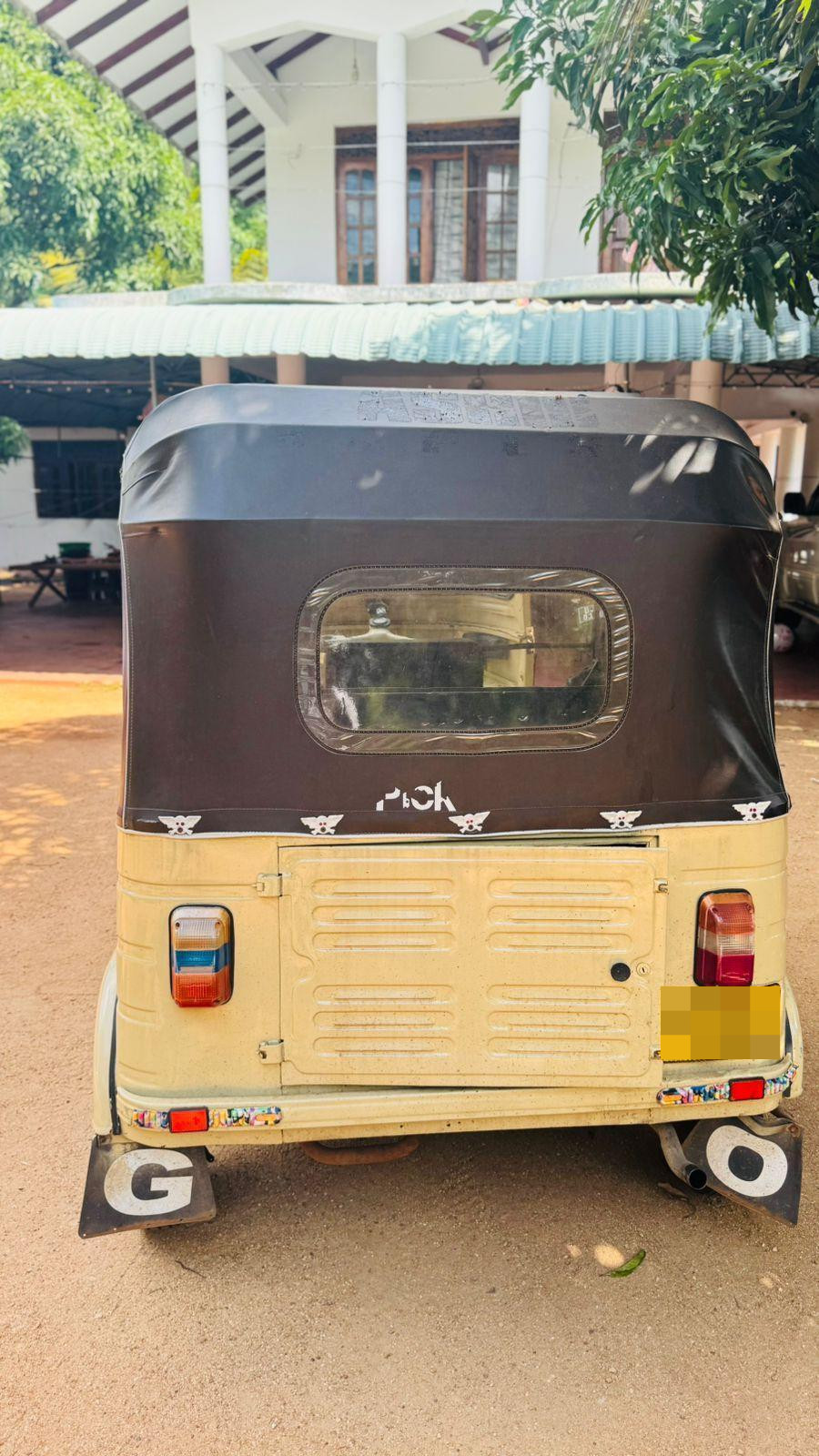 Bajaj 2 stroke 2002 - Used Three wheeler sale in Sri Lanka - patpat.lk