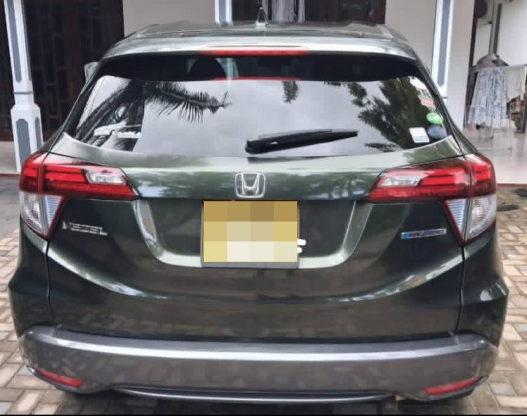 Honda Vezel 2014 - பயன்படுத்தப்பட்டது SUV sale in Sri Lanka - patpat.lk
