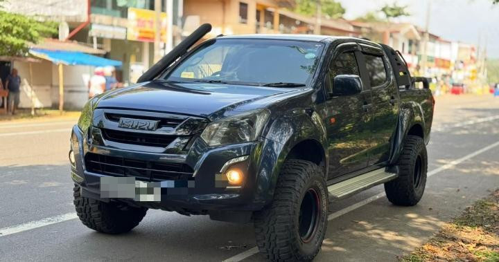 Isuzu D Max 2005 - Used Pick-up  sale in Sri Lanka - patpat.lk