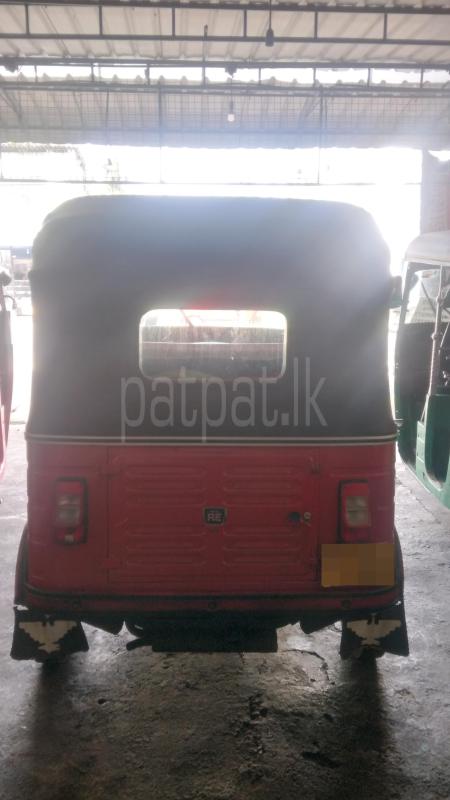 Bajaj Three Wheel 2014 - பயன்படுத்தப்பட்டது முச்சக்கர வண்டி sale in Sri Lanka - patpat.lk