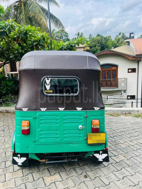 Advertisement image 6