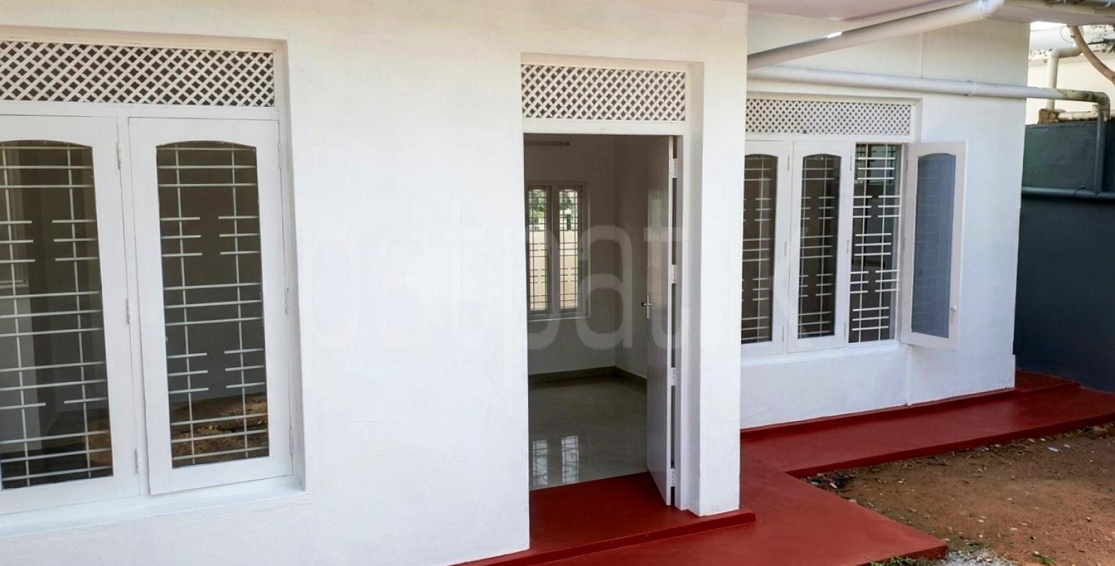 House for Rent in Pelawatta