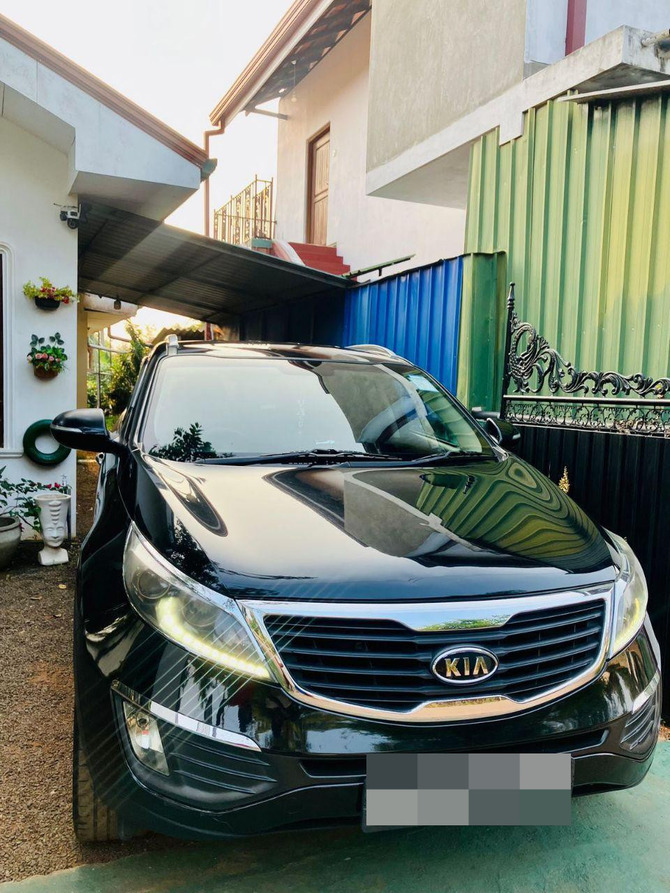 KIA Sportage 2011 ads-image-1