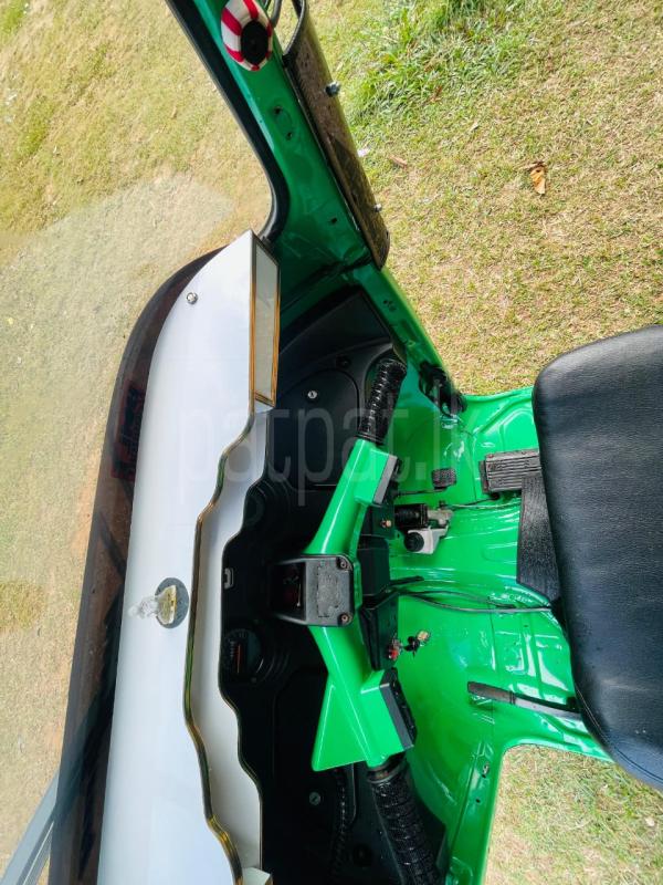 Advertisement image 3