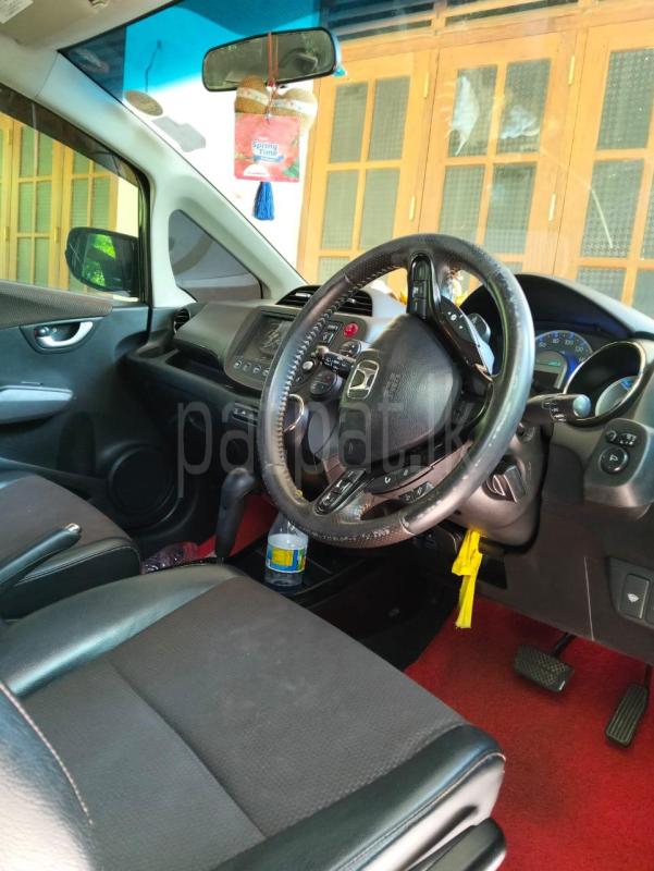 Honda Fit 2012 - பயன்படுத்தப்பட்டது கார் sale in Sri Lanka - patpat.lk