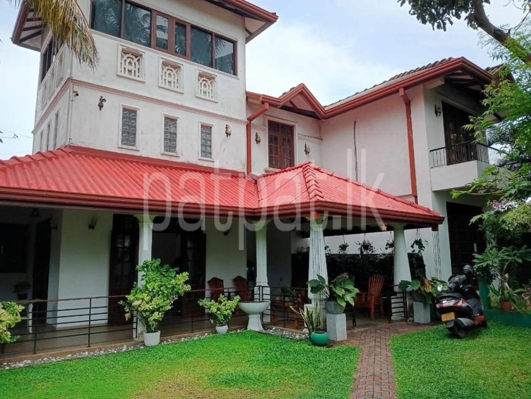 Advertisement image 6