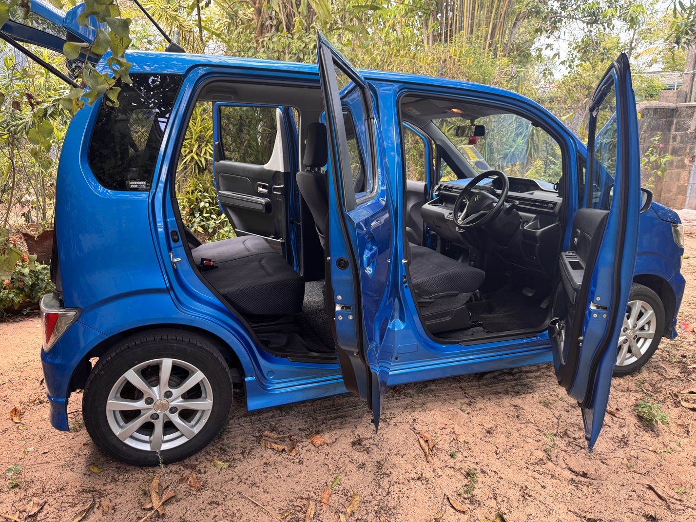 Suzuki Wagon R 2017 - Used Car sale in Sri Lanka - patpat.lk