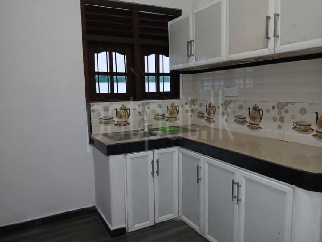 House for Sale in Kadawatha ads-image-1