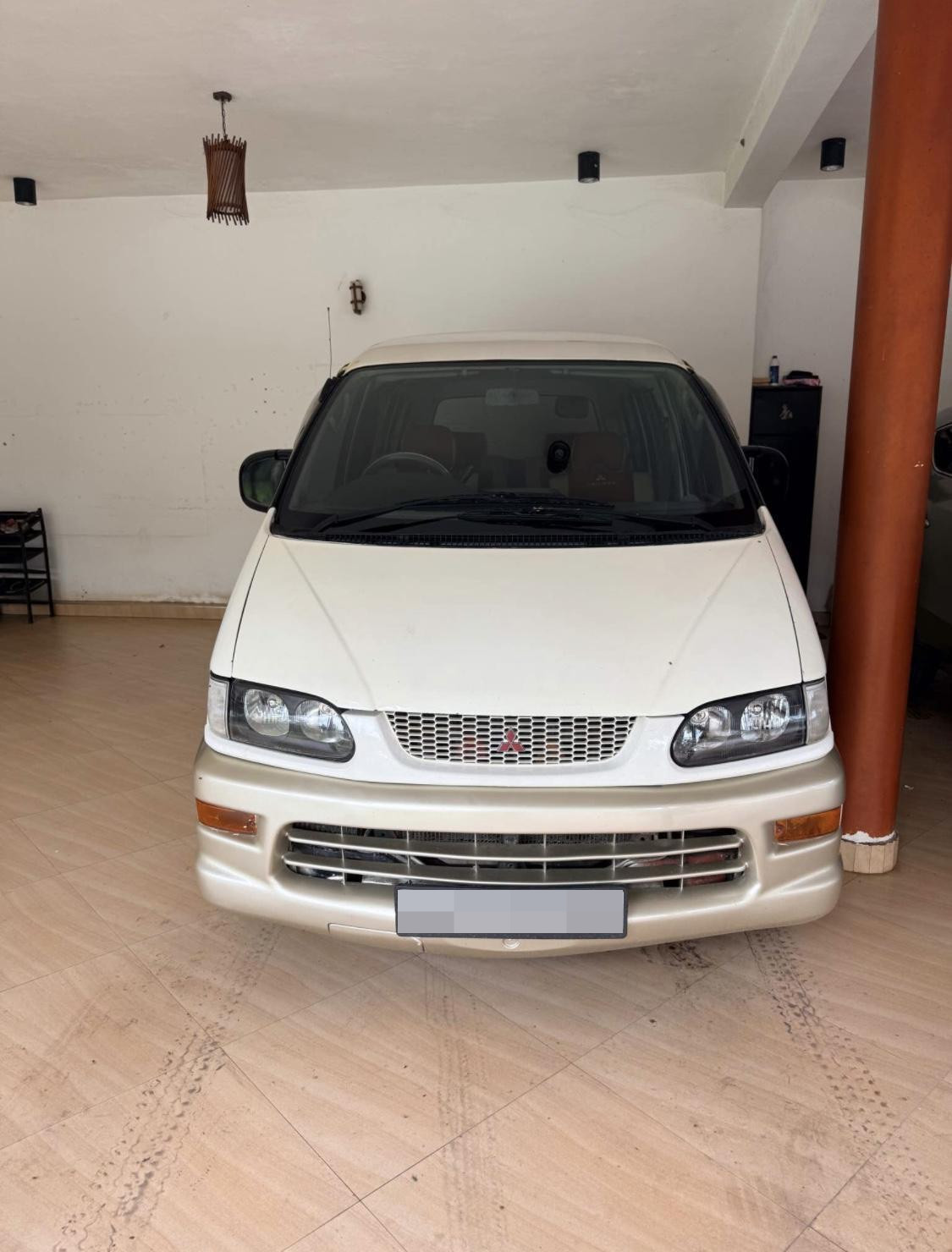 Mitsubishi Delica 1998 - Used Van sale in Sri Lanka - patpat.lk