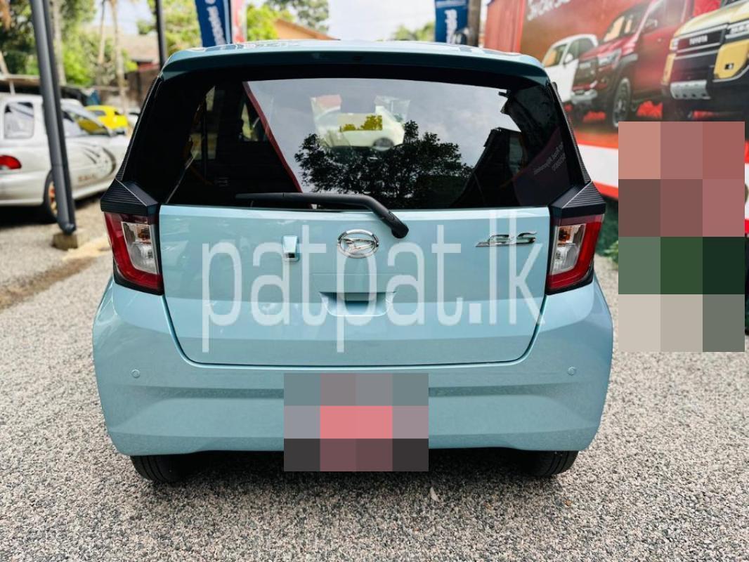 Advertisement image 4