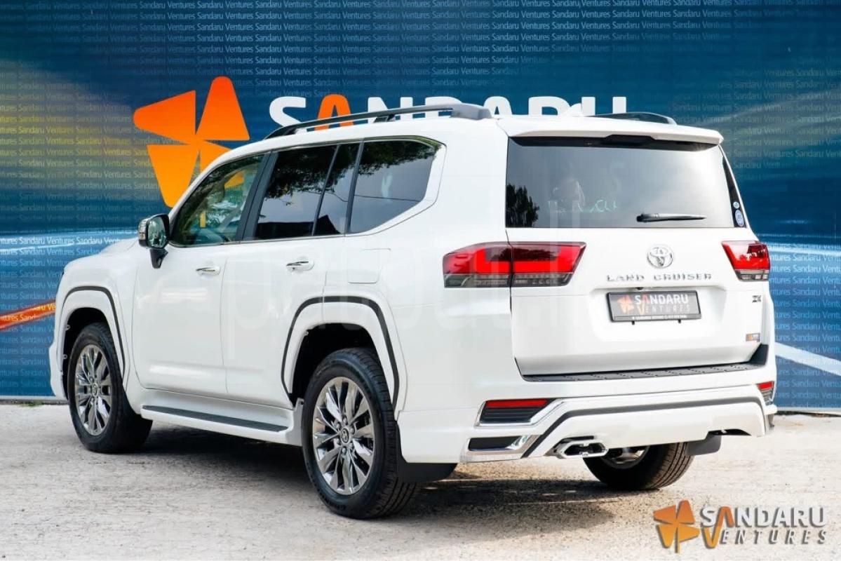 Advertisement image 6