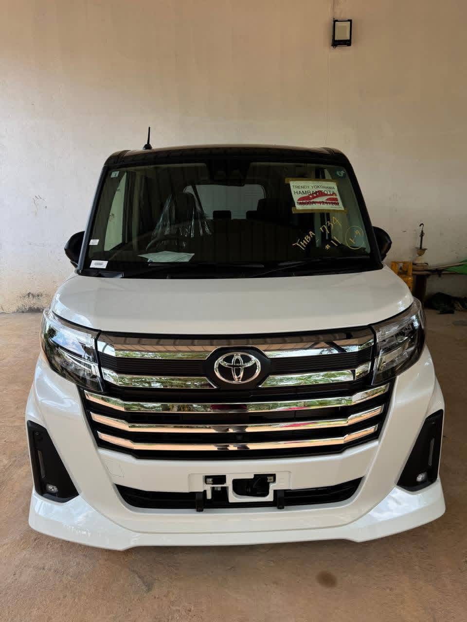 Toyota Roomy 2025 - Brand New Van sale in Sri Lanka - patpat.lk
