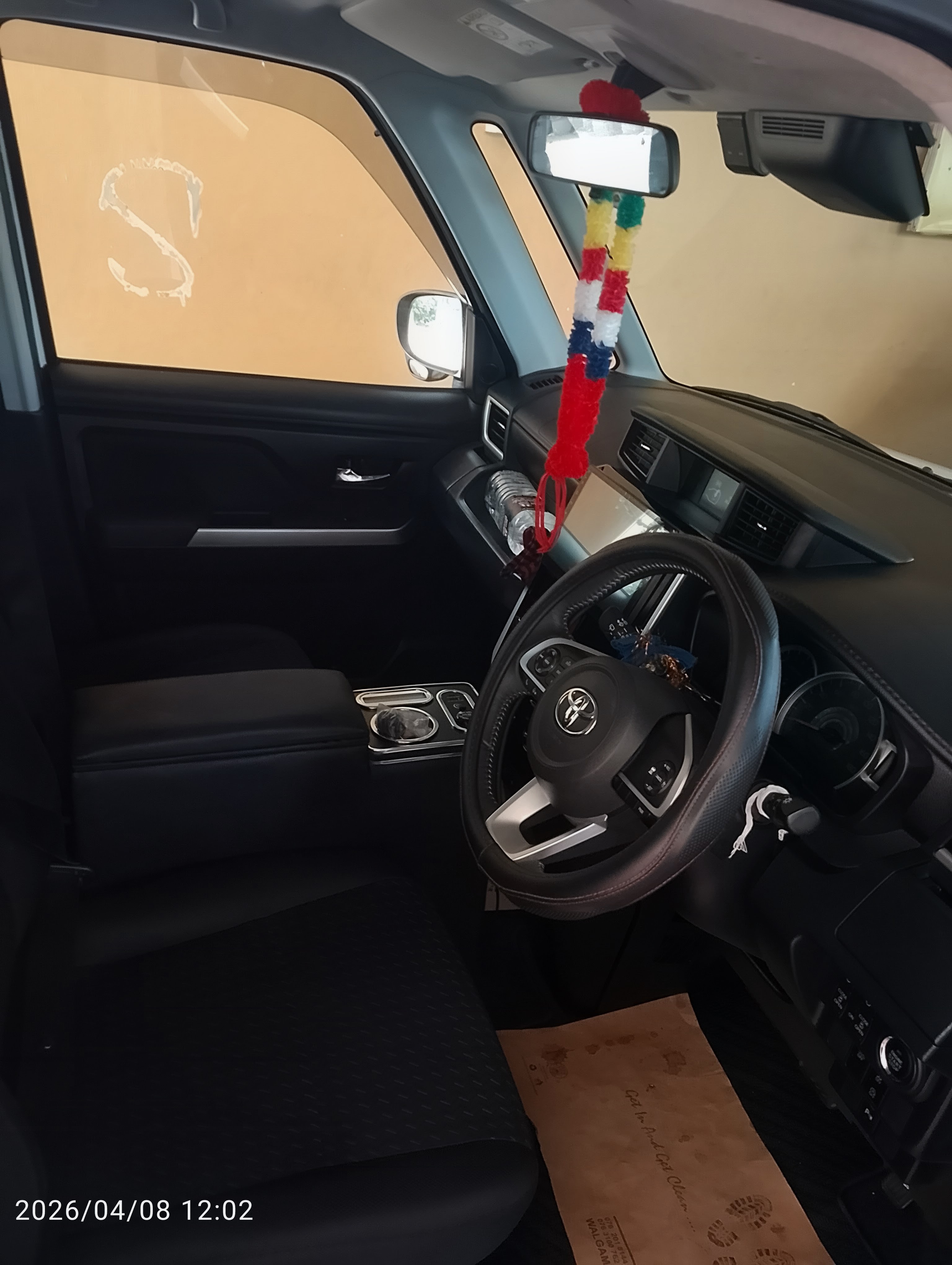 Toyota Roomy 2023 - Used Van sale in Sri Lanka - patpat.lk