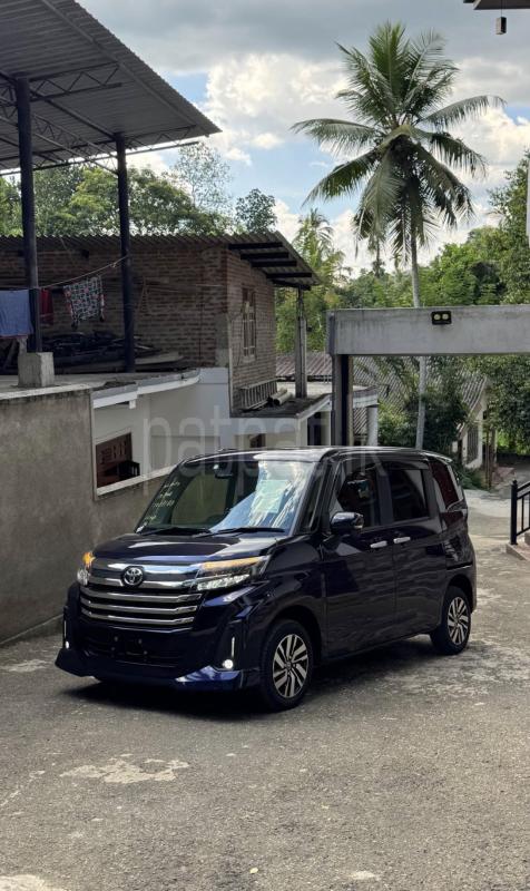 Toyota Roomy 2023 - Brand New Van sale in Sri Lanka - patpat.lk
