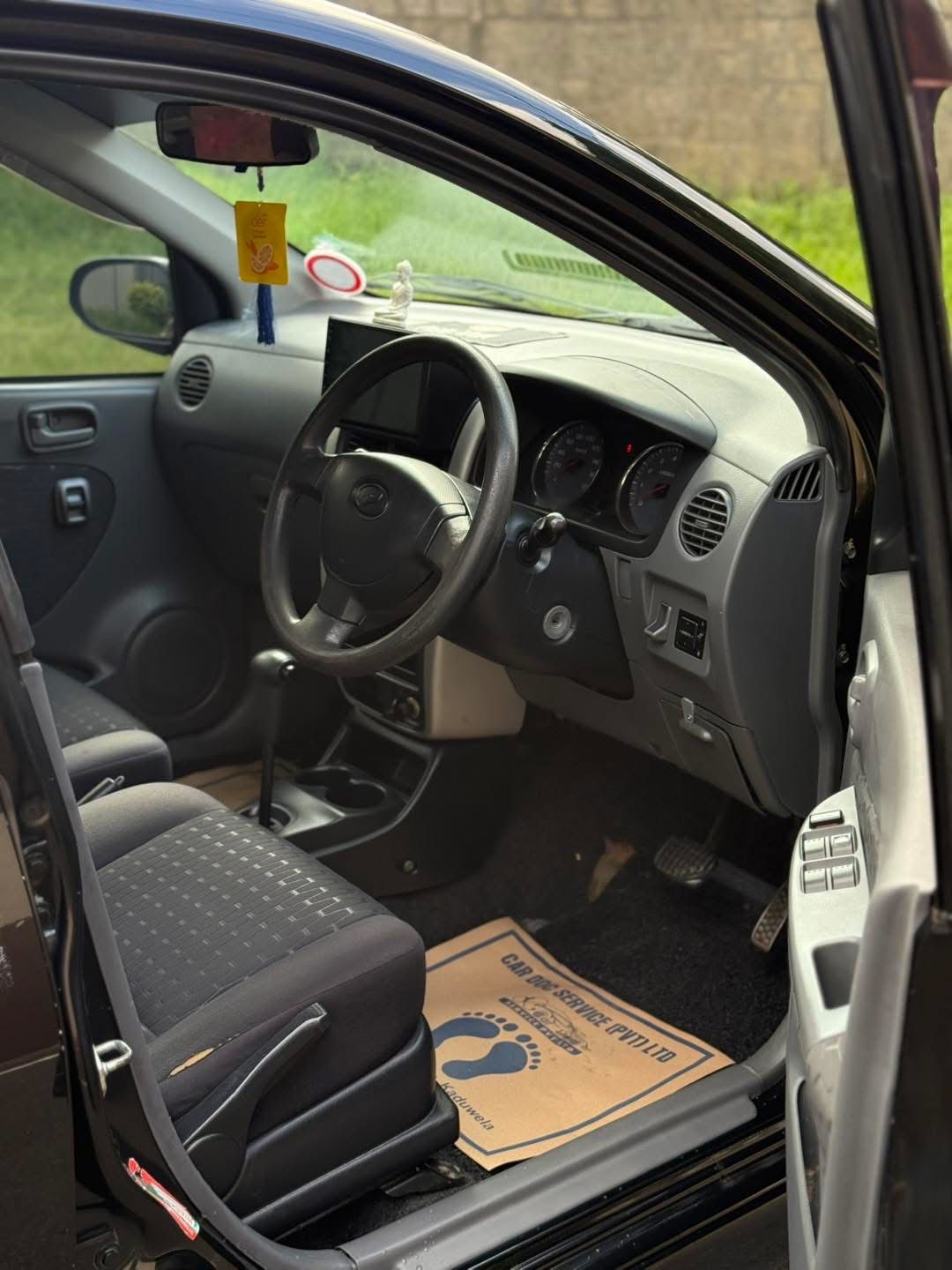 Perodua Viva 2011 - பயன்படுத்தப்பட்டது கார் sale in Sri Lanka - patpat.lk