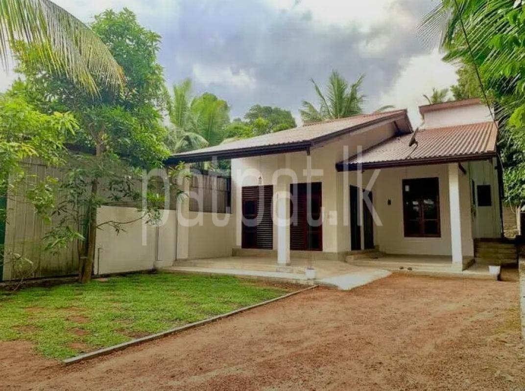 House for Sale in Kadawatha ads-image-1