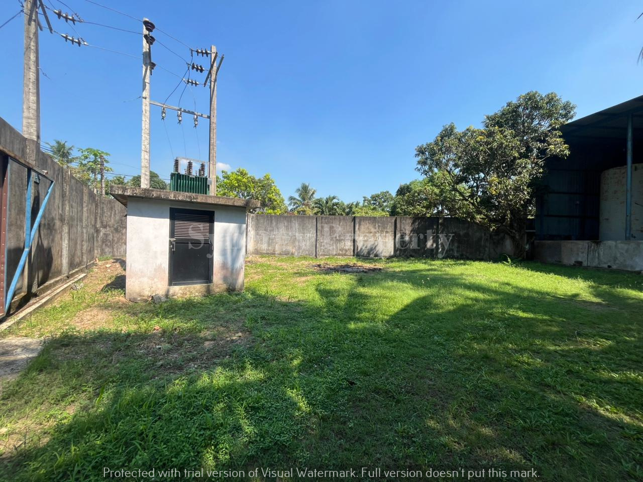 Warehouse / Storage for Sale in Kelaniya