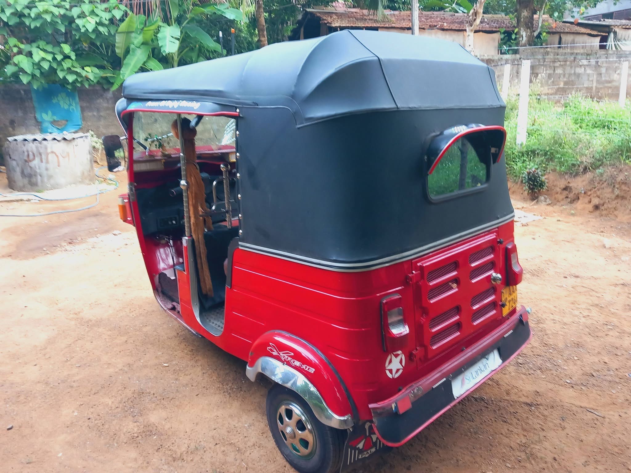 Bajaj Three Wheel 2012 - Used Three wheeler sale in Sri Lanka - patpat.lk