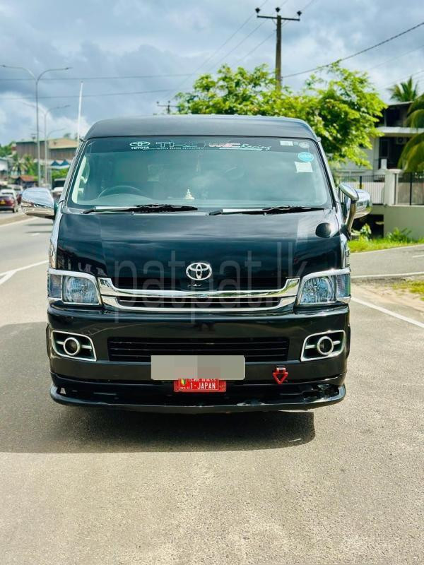 Toyota Hiace 2008 - பயன்படுத்தப்பட்டது வேன் sale in Sri Lanka - patpat.lk