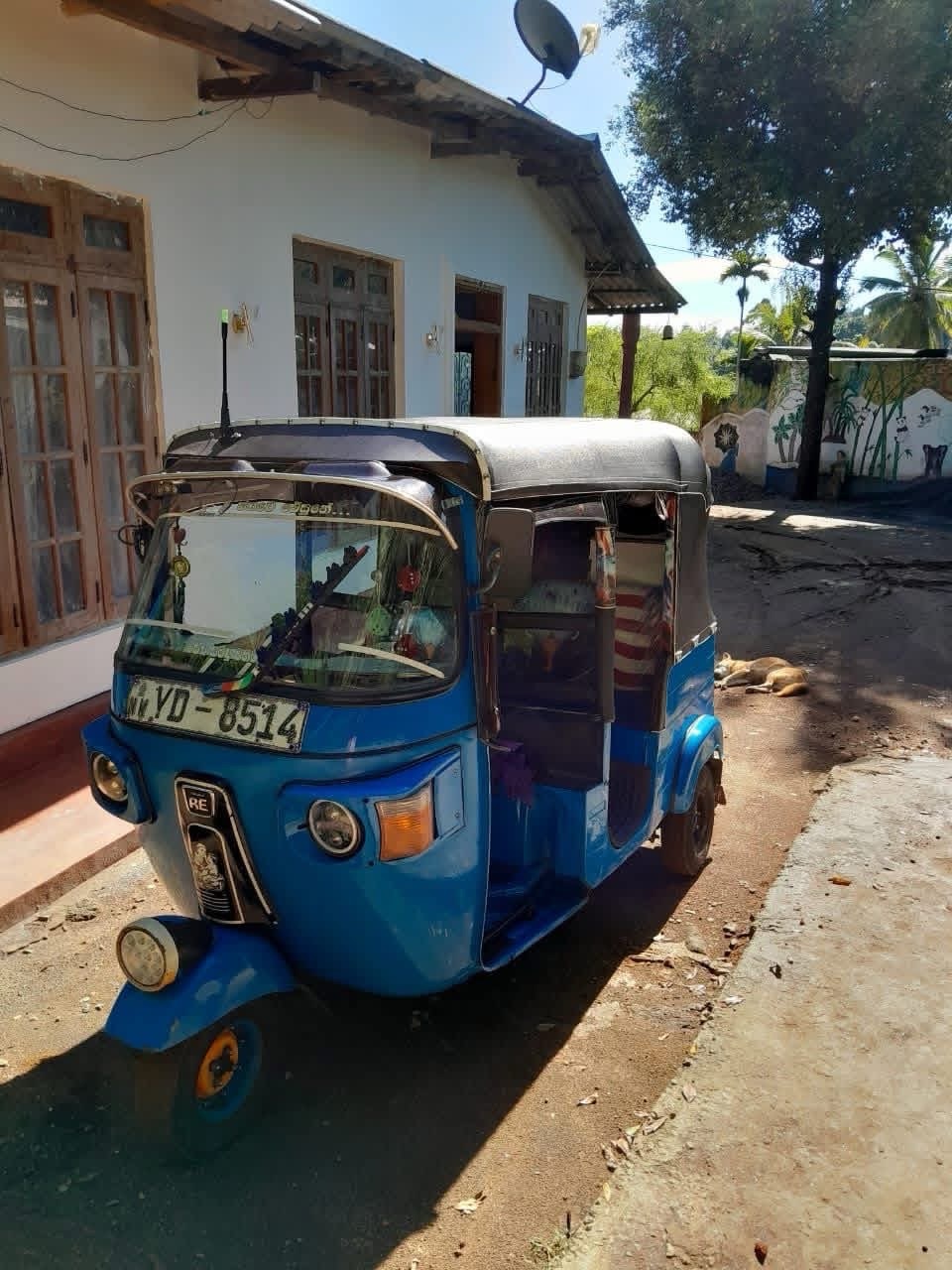 Bajaj Three Wheel 2011 - பயன்படுத்தப்பட்டது முச்சக்கர வண்டி sale in Sri Lanka - patpat.lk