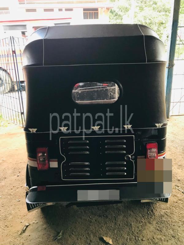 Bajaj 4 stroke 2011 - Used Three wheeler sale in Sri Lanka - patpat.lk