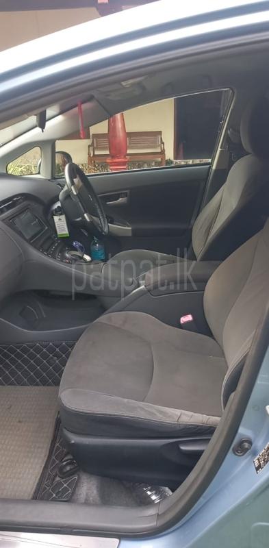 Toyota Prius 2011 - Used Car sale in Sri Lanka - patpat.lk
