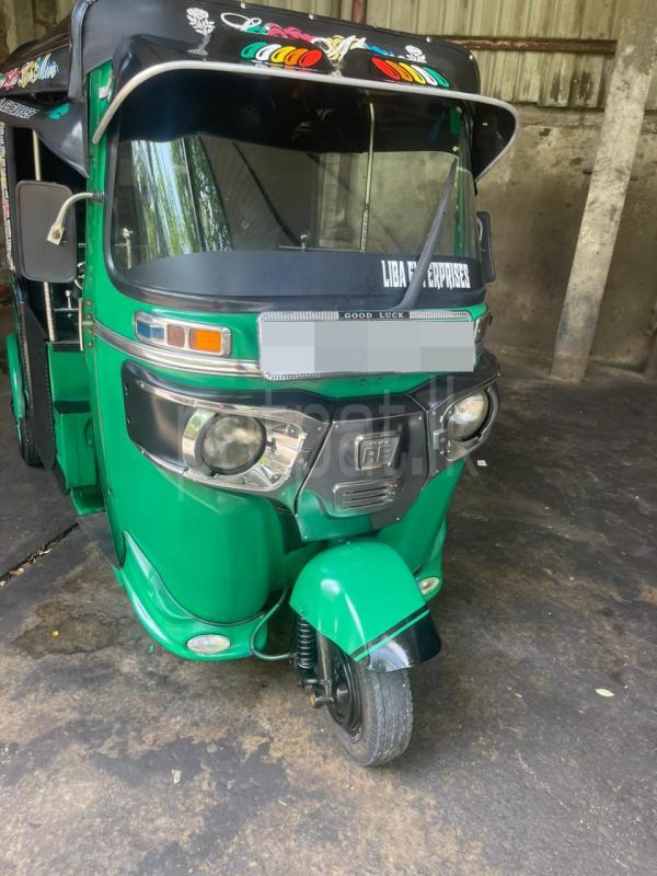 Bajaj 4 stroke 2014 - Reconditioned Three wheeler sale in Sri Lanka - patpat.lk