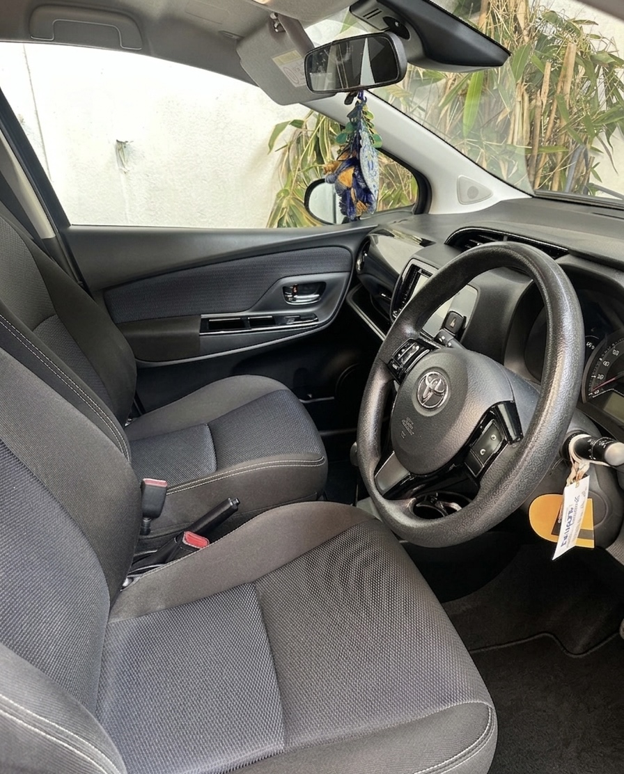 Toyota Vitz 2018 - பயன்படுத்தப்பட்டது கார் sale in Sri Lanka - patpat.lk