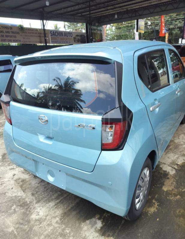 Advertisement image 5